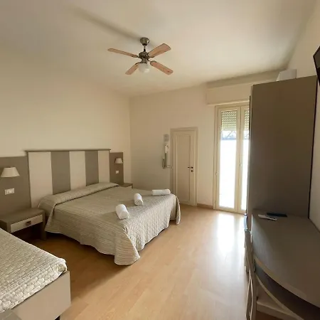 Hotel Vera 2*